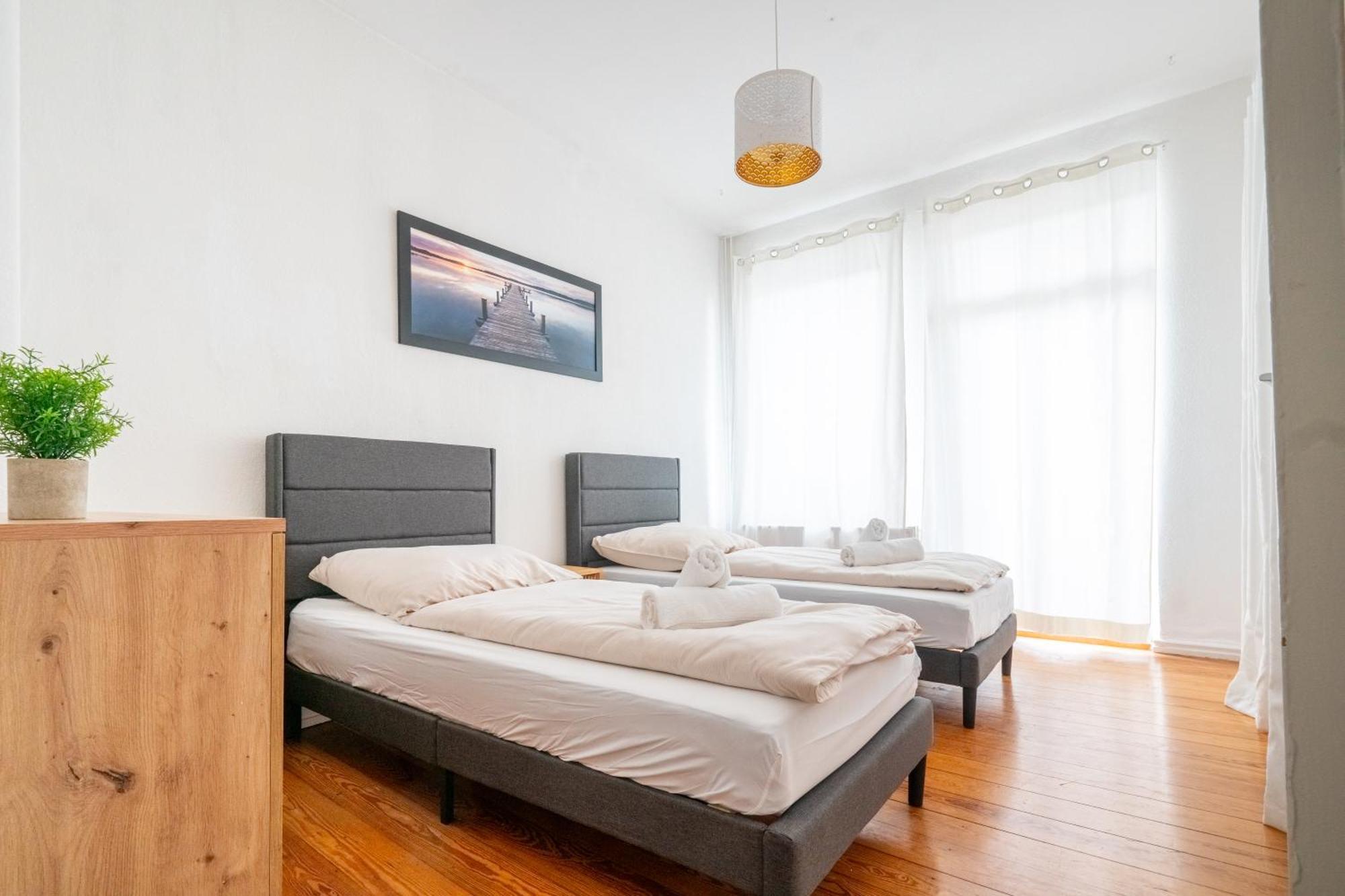 Grosses Apartment Mit 2 Balkonen Zentral Am Nordertor Фленсбург Екстер'єр фото